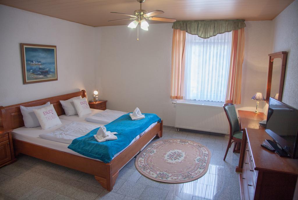 Hotel Atlantis Ramstein-Miesenbach Εξωτερικό φωτογραφία