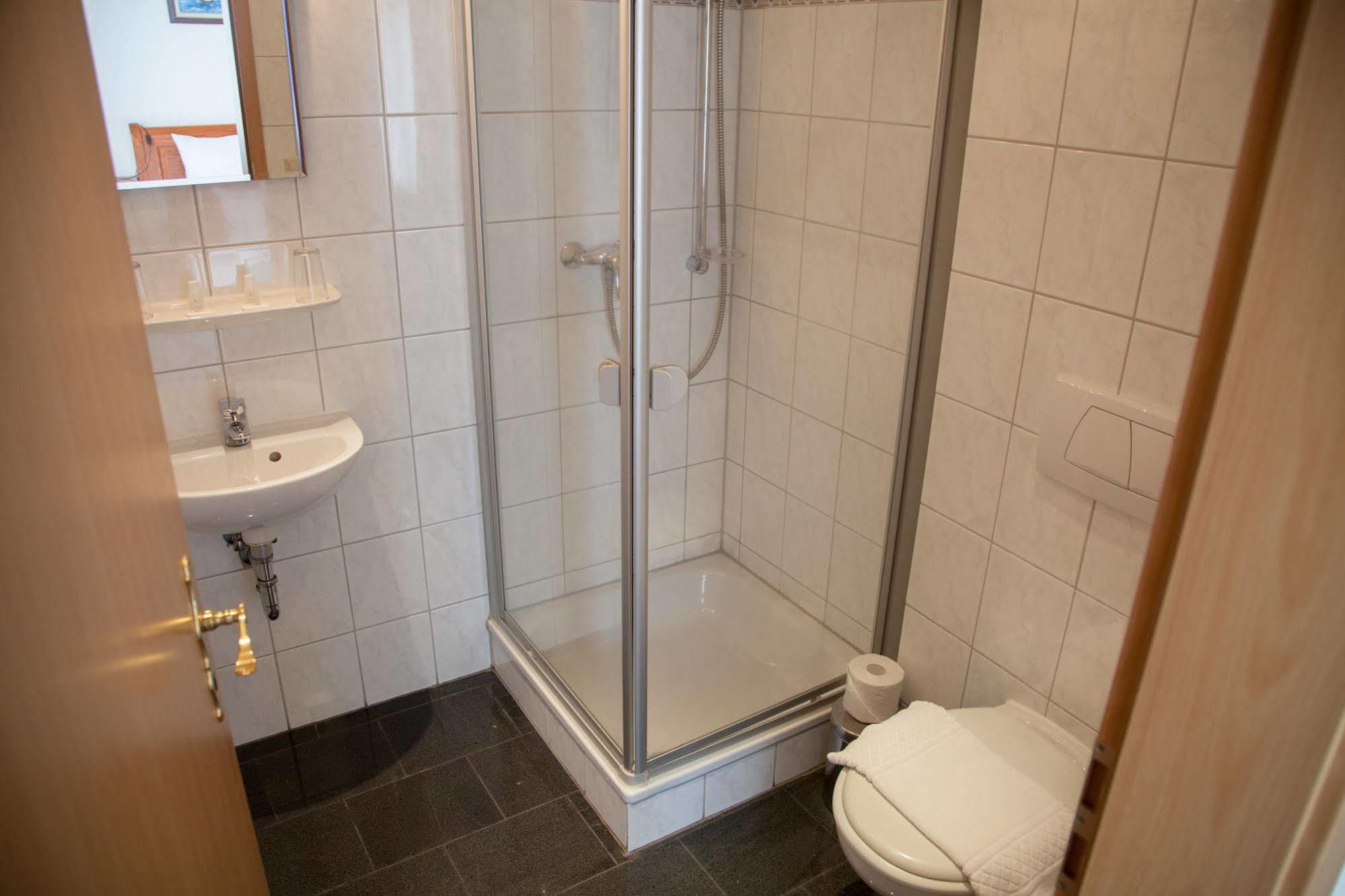 Hotel Atlantis Ramstein-Miesenbach Εξωτερικό φωτογραφία