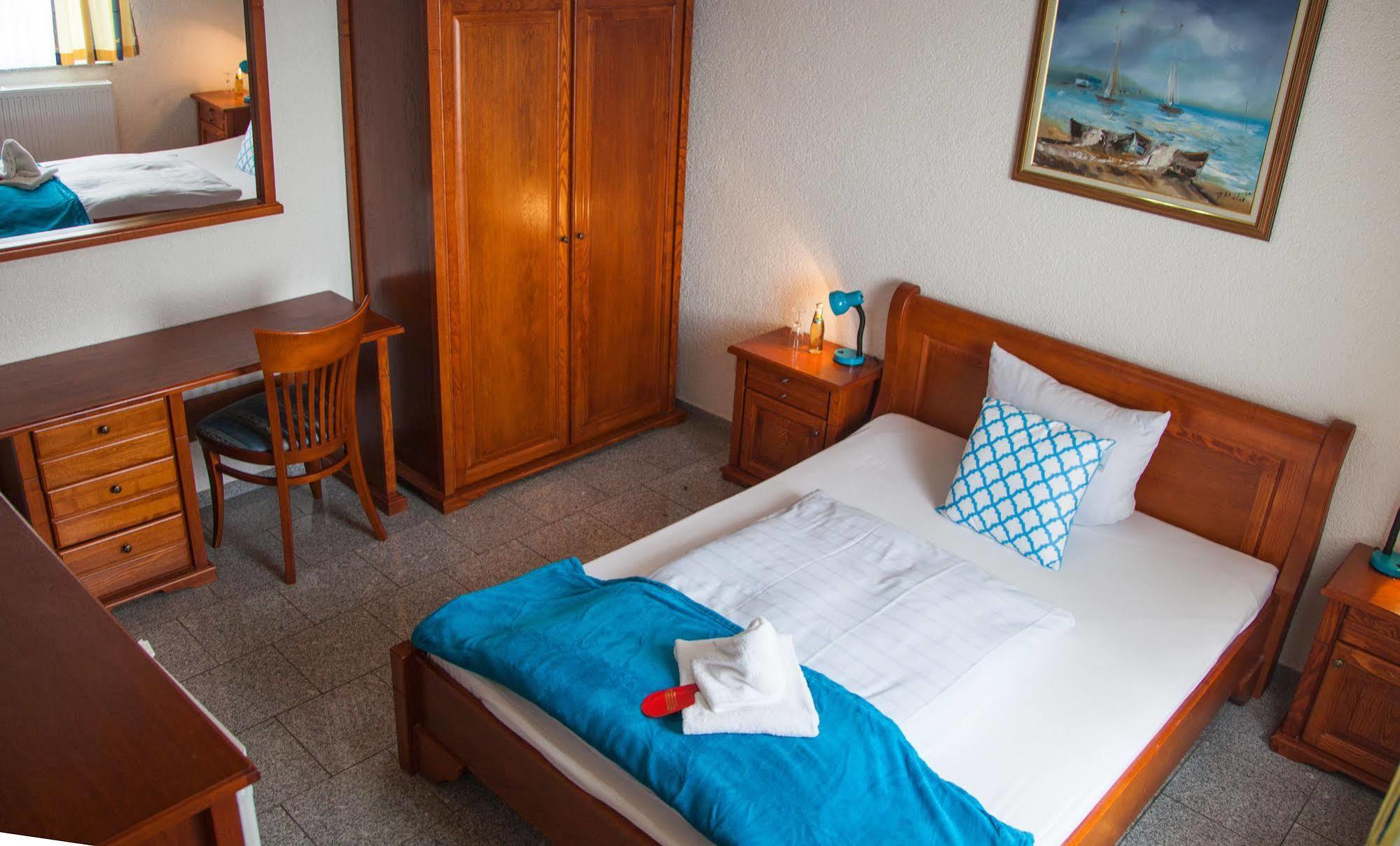 Hotel Atlantis Ramstein-Miesenbach Εξωτερικό φωτογραφία