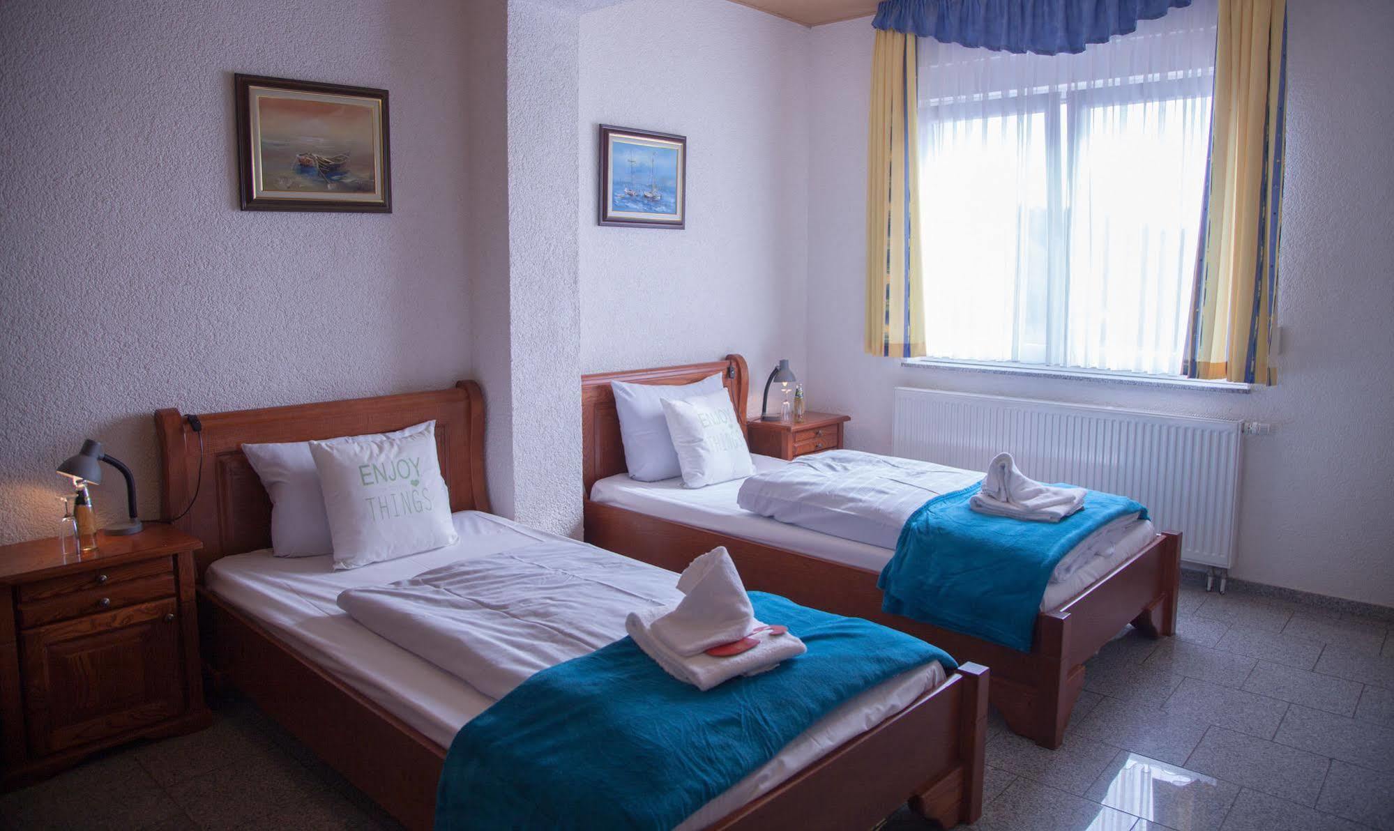 Hotel Atlantis Ramstein-Miesenbach Εξωτερικό φωτογραφία