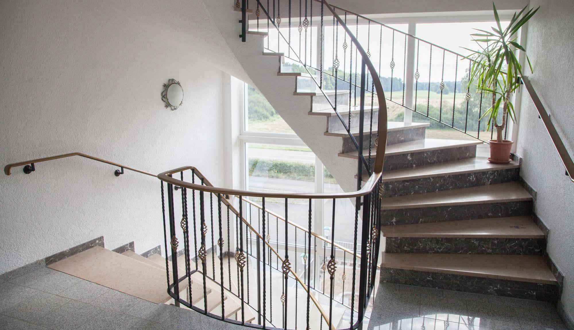 Hotel Atlantis Ramstein-Miesenbach Εξωτερικό φωτογραφία